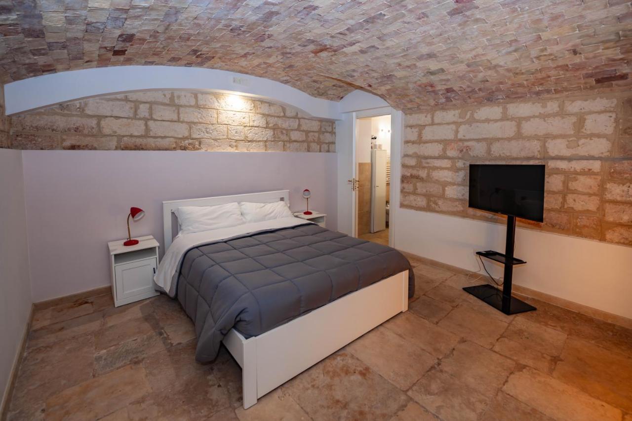 Апартаменты Stone House Бари Экстерьер фото